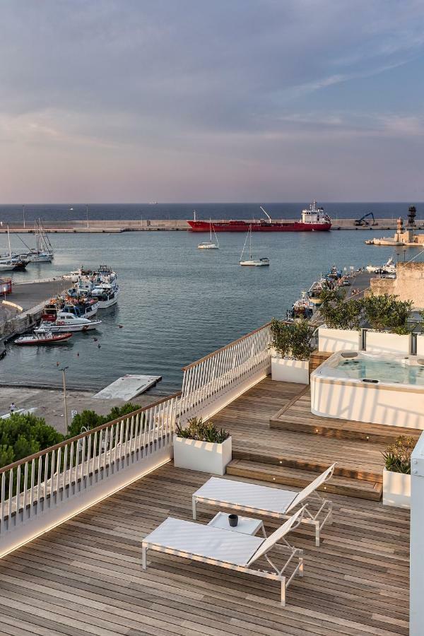 Апартаменты Attico Sul Porto Antico Монополи Экстерьер фото